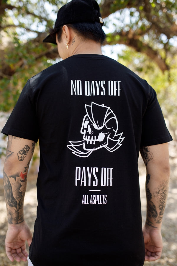 No Days Off Tee - Black
